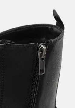 Pier One Veterboots - Black -Pier One Winkel 039c123f8b4b4151b8d0bff251574ade scaled