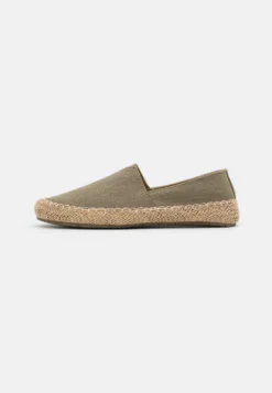 Pier One Espadrilles - Brown