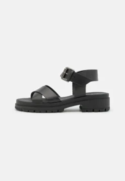 Pier One Leather - Sandalen - Black