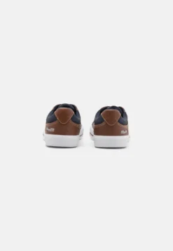 Pier One Sneakers Laag - Brown -Pier One Winkel 2a48f8c6eaf248f1903d3df00d2eaf9d scaled