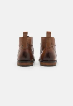 Pier One Leather - Veterboots - Cognac 8 Pier One Leather - Veterboots - Cognac -Pier One Winkel 3f8a750305bf4f36928deb47e77a5c7b scaled