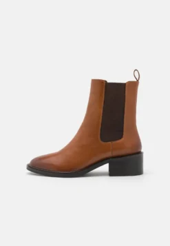 Pier One Winkel -Pier One Winkel 447fbcd9dafc4968b5128bf3da6d1539 scaled