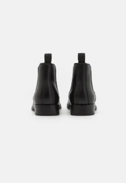 Pier One Korte Laarzen - Black -Pier One Winkel 5c2c095da9934017b150deea4c35253c scaled