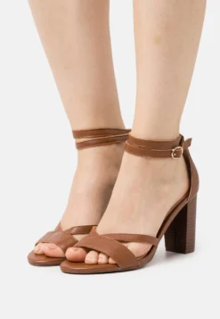 Pier One Leather - Sandalen Met Hoge Hak - Cognac