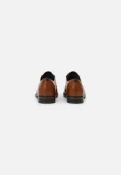 Pier One Veterschoenen - Cognac 9 Pier One Veterschoenen - Cognac -Pier One Winkel 7c60ff2ae54144699a97b3a083b09208 scaled