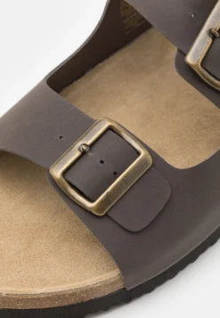 Pier One Muiltjes - Brown -Pier One Winkel 9bbbb6221ff142c08331888d7757762b scaled