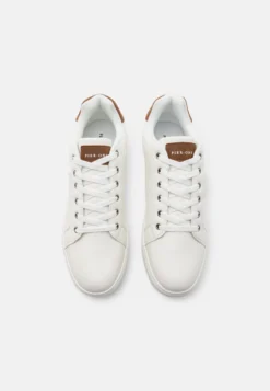 Pier One Sneakers Laag - White 9 Pier One Sneakers Laag - White -Pier One Winkel a459a37a54644a3aa05e27c6f0a40515 scaled