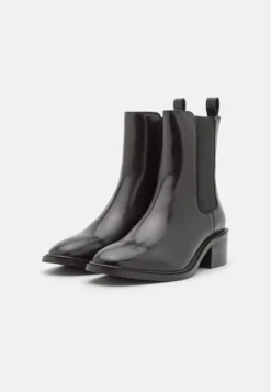 Pier One Leather- Korte Laarzen - Black -Pier One Winkel b7042fecf6ff42c1a440708ce3e55e9e scaled