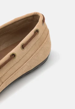 Pier One Unisex - Instappers - Beige 11 Pier One Unisex - Instappers - Beige -Pier One Winkel b84568eee1c94db9b2bb126621057665 scaled