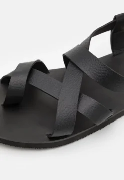 Pier One Teensandalen - Black -Pier One Winkel bfc9cb202a1044a7af0b0ffa2591ad7d scaled