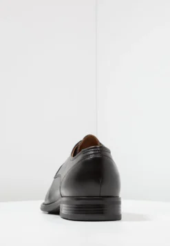 Pier One Leather - Veterschoenen - Black -Pier One Winkel c2d680b2a8c54540a2822fc3256389d3