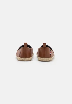 Pier One Unisex - Espadrilles - Brown -Pier One Winkel c87e3fa4120843cda9a914d0e4b77c24 scaled