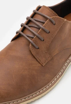 Pier One Unisex - Veterschoenen - Cognac 11 Pier One Unisex - Veterschoenen - Cognac -Pier One Winkel cef1b1c5a32449e2a9aa1dccfa7cf8b1 scaled