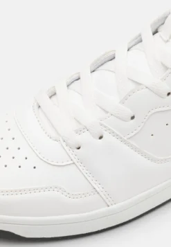 Pier One Sneakers Hoog -Pier One Winkel d92dbfafcd0845868bafc96ae8ec8083 scaled