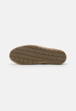 Pier One Espadrilles - Brown -Pier One Winkel e186425c680e4b67a3f3d1124f883cea scaled