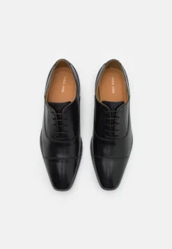 Pier One Leather- Veterschoenen - Black 9 Pier One Leather- Veterschoenen - Black -Pier One Winkel e65f0c430cf0472d8a3d71decc7c0996 scaled